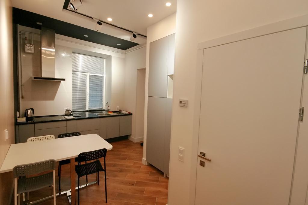 Historical Centre Apartments リヴィウ エクステリア 写真