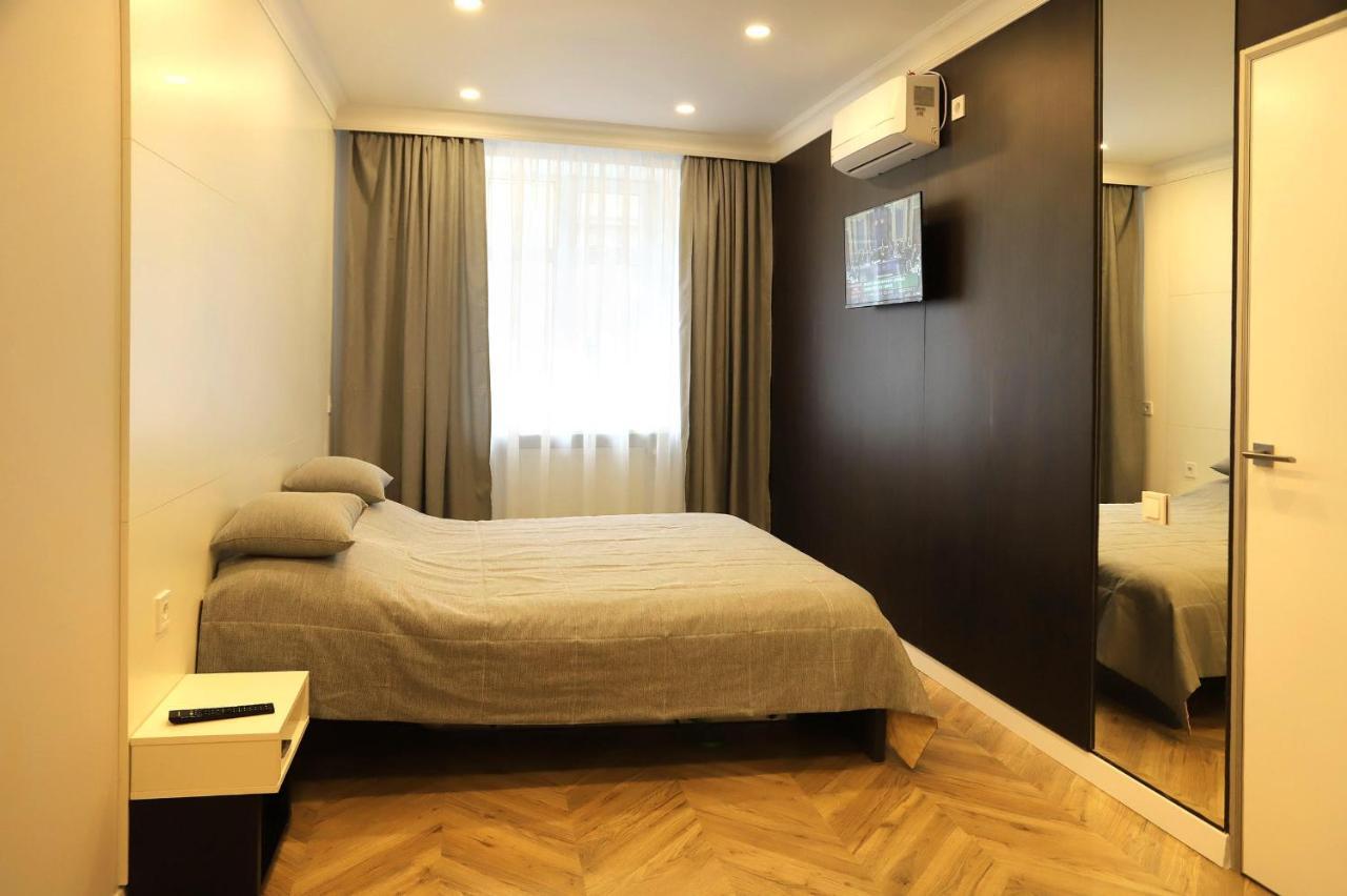 Historical Centre Apartments リヴィウ エクステリア 写真