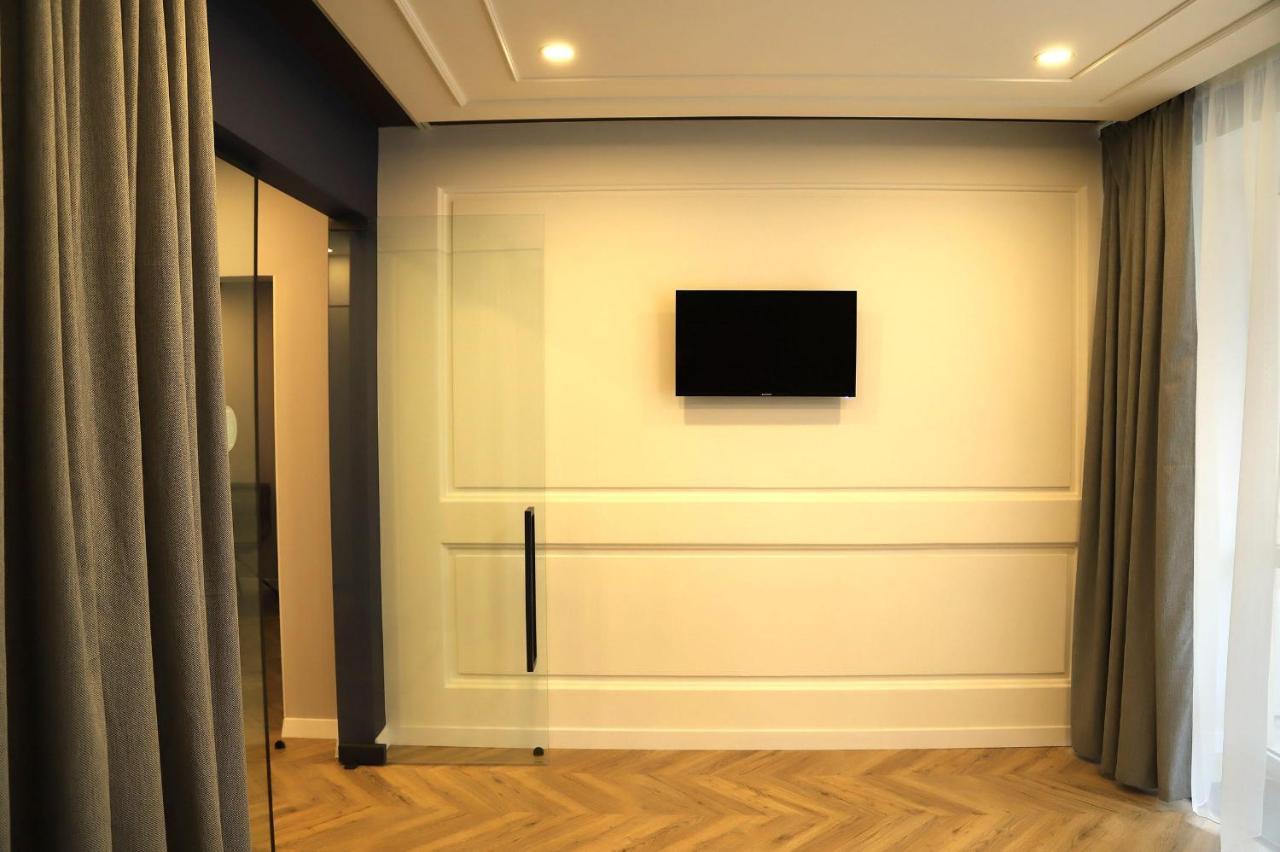 Historical Centre Apartments リヴィウ エクステリア 写真